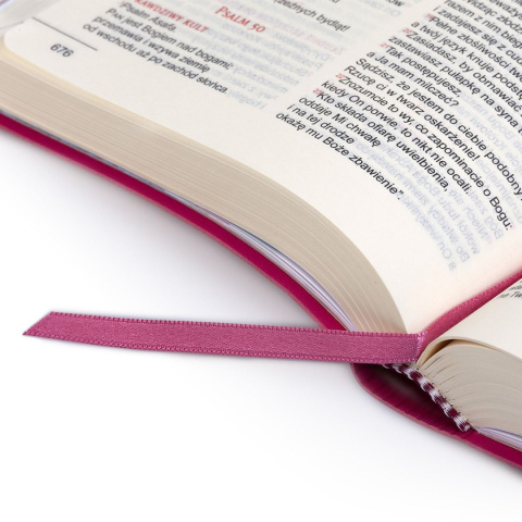 Biblia dla kobiet z paginatorami różowa Biblia dla kobiet z paginatorami różowa