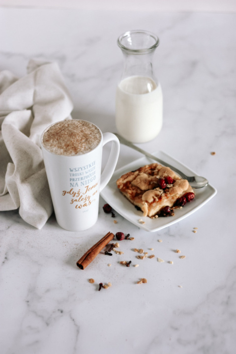 Kubek wysoki latte - Wszystkie troski wasze Kubek wysoki latte - Wszystkie troski wasze